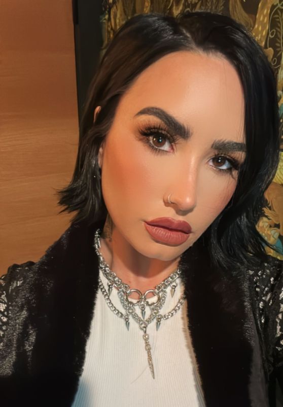 Demi Lovato 04/25/2023