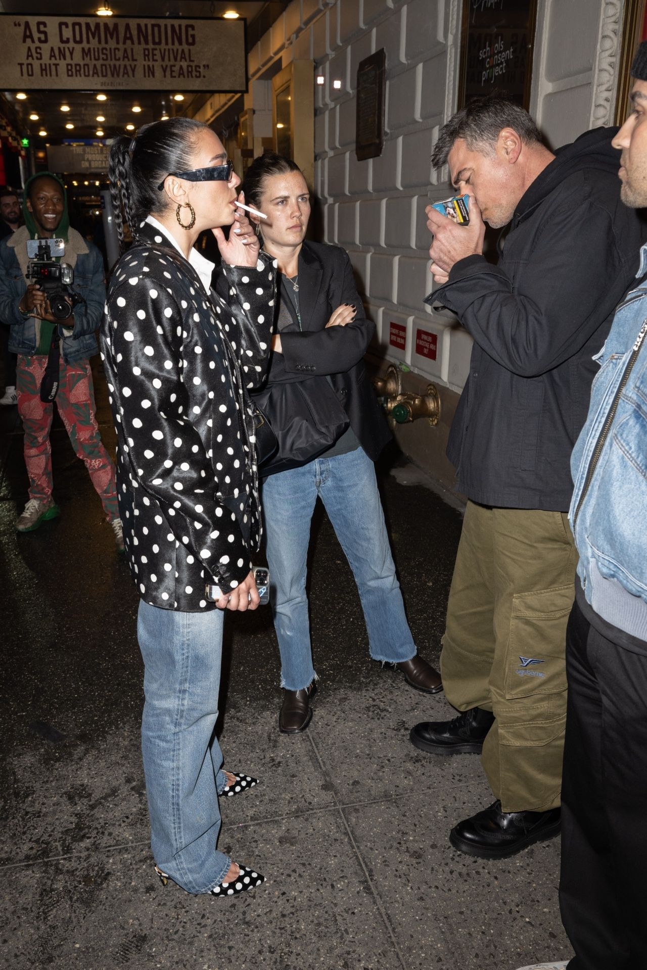 Dua Lipa - Greeting Her Fans in New York 04/28/2023 • CelebMafia