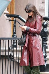 Emily Ratajkowski Street Style - New York 03/31/2023