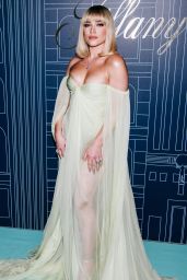 Florence Pugh – Tiffany & Co. Landmark Store Grand Re-Opening in New York 04/24/2023