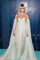 Florence Pugh – Tiffany & Co. Landmark Store Grand Re-Opening in New York 04/24/2023