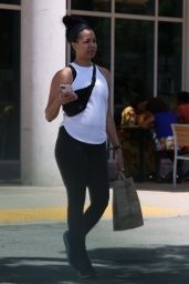 Gabrielle Union - Erewhon Grocery Store in LA 04/26/2023 • CelebMafia