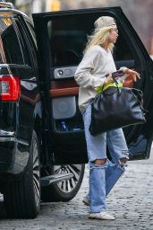 Gigi Hadid in Ripped Jeans in New York 03/29/2023