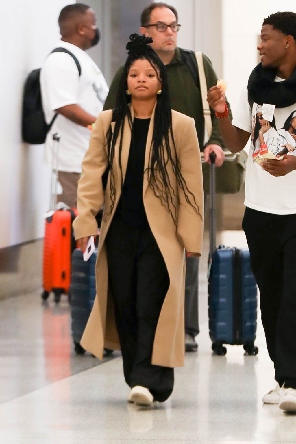 Halle Bailey Style, Clothes, Outfits and Fashion• Page 3 of 9 • CelebMafia