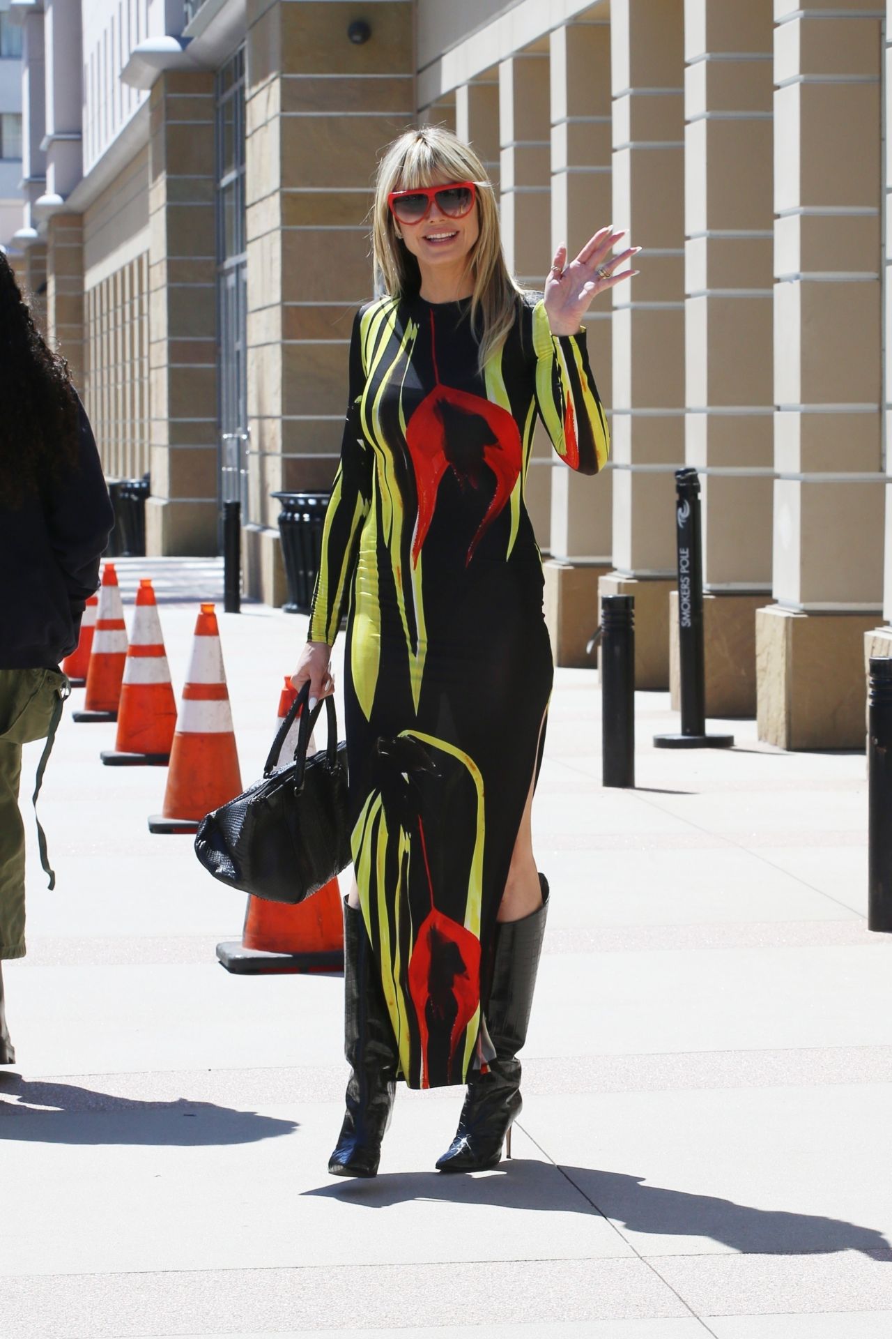 Heidi Klum - Arrives for the Taping of AGT in Pasadena 04/02/2023 ...