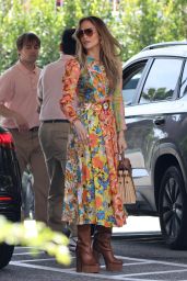 Jennifer Lopez and Ben Affleck - Out for Lunch in Beverly Hills 04/08/2023