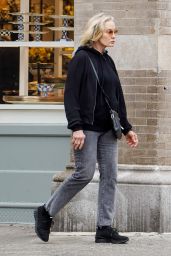 Jessica Lange - Shopping in New York 04/17/2023