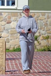 Katy Perry - Shopping in Montecito 04/03/2023