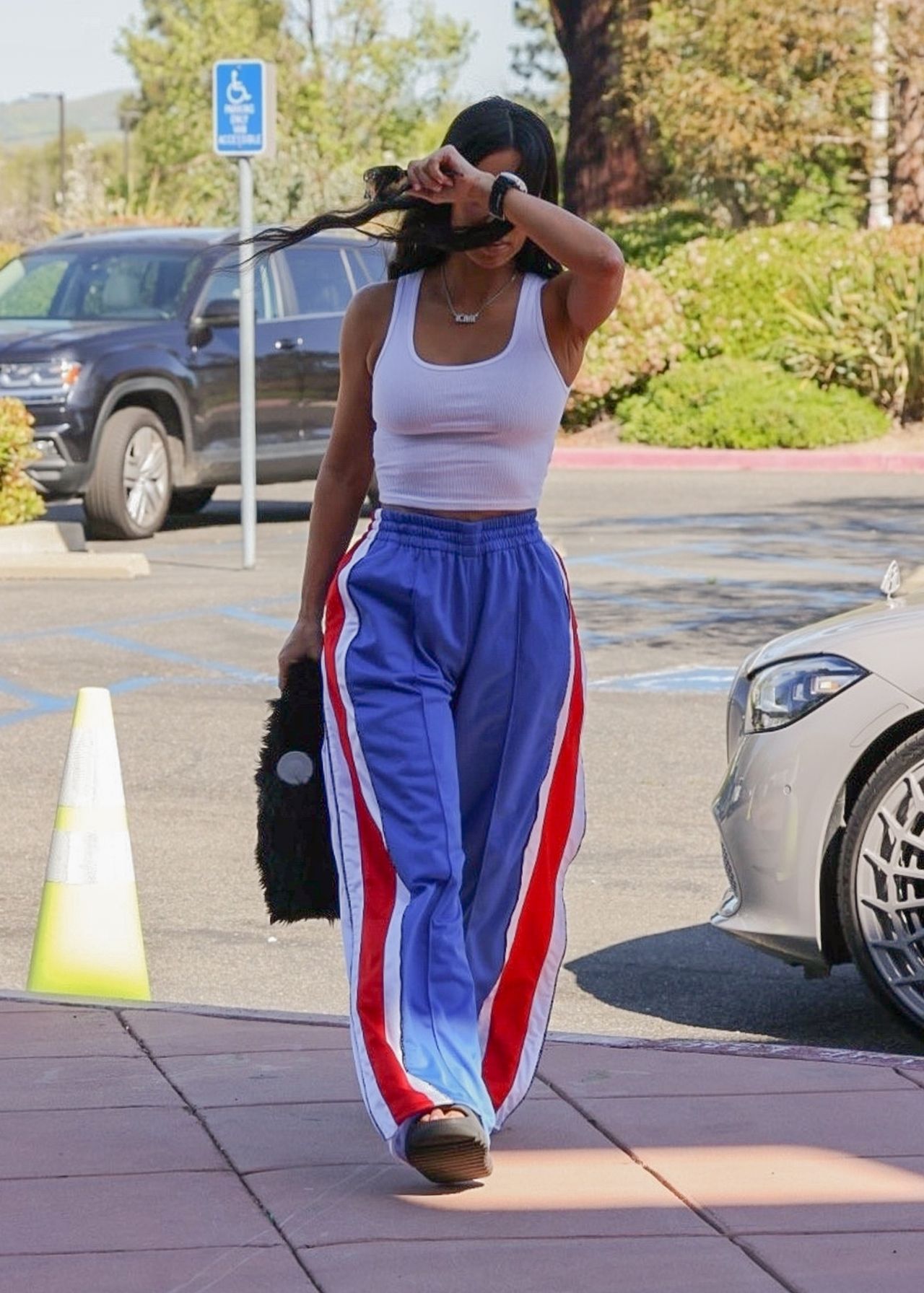 Kim Kardashian - Thousand Oaks 04/21/2023 • CelebMafia