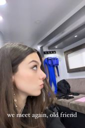 Kira Kosarin 04/13/2023