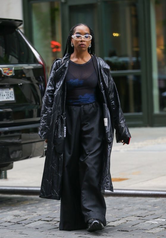 Kylie Bunbury Wearing Black and Blue Outfit in New York 04/24/2023 ...