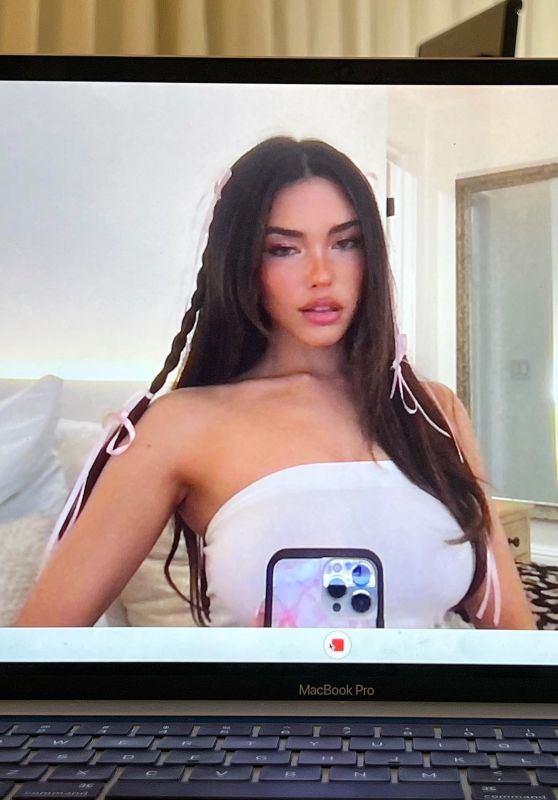 Madison Beer Live Stream Video and Photos 04/06/2023