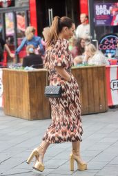 Myleene Klass Wearing Print Dress at Smooth Radio in London 04/09/2023