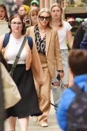 Naomi Watts - Out in New York 04/27/2023