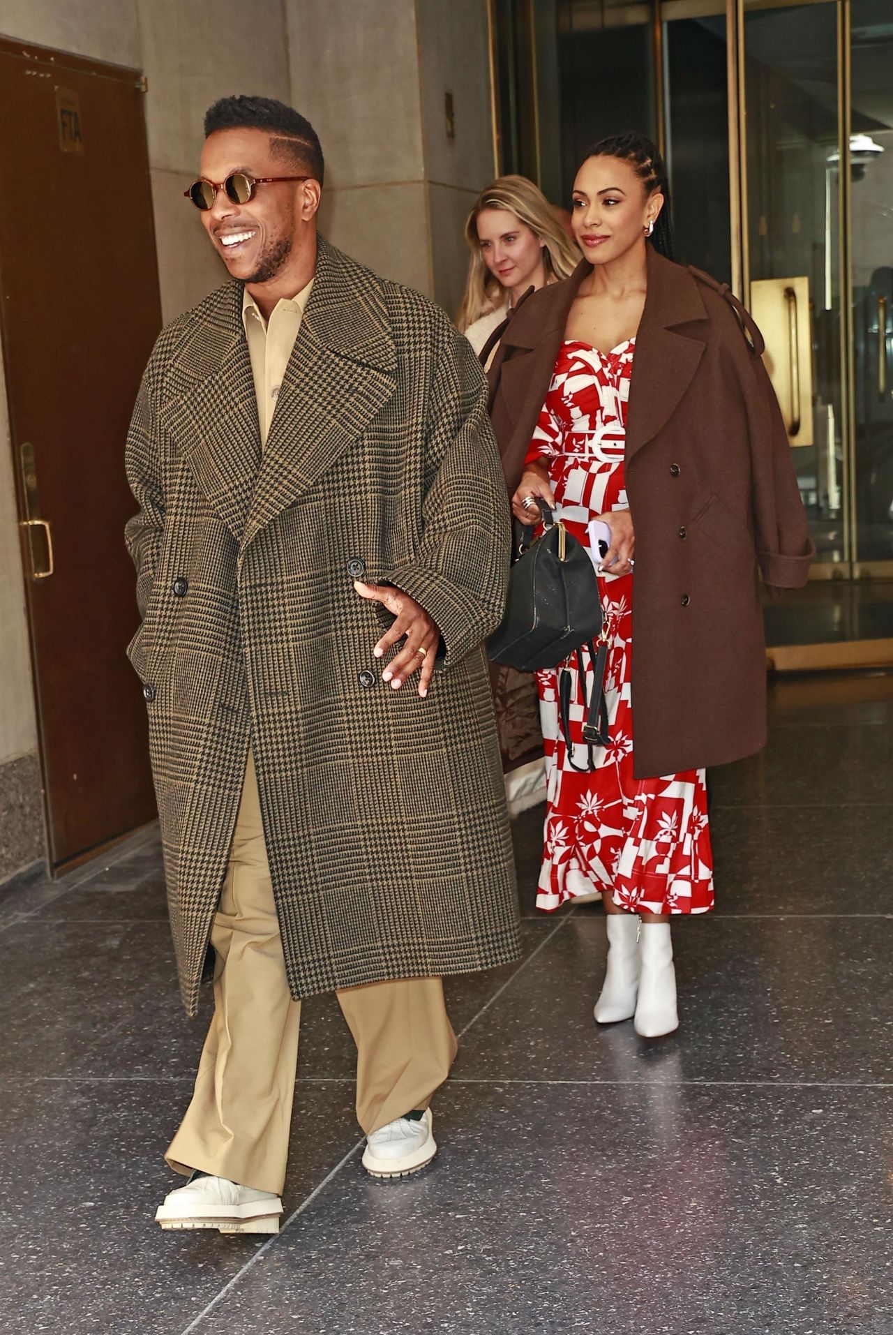 Nicolette Robinson - Exiting The Today Show in New York 04/03/2023 ...