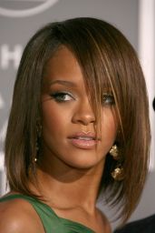 Rihanna - 2007 Grammy Awards