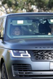 Rita Wilson and Tom Hanks in Their Range Rover in Malibu 04/18/2023