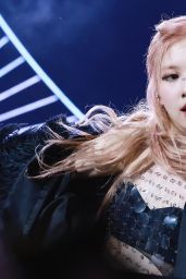 Rosé (Blackpink) at Coachella 2023 Main Stage 04/22/2023 (more photos)