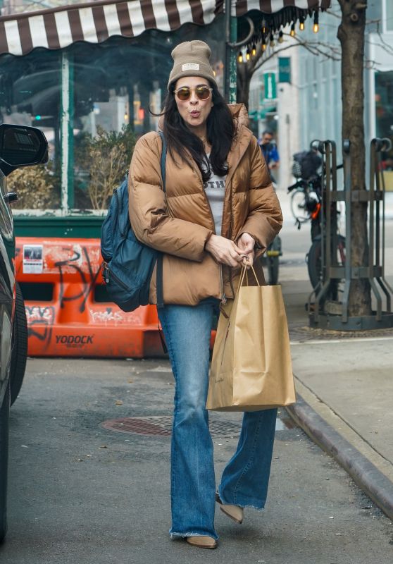 Sarah Silverman - Out in New York 04/04/2023