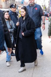 Selena Gomez - Filming "Only Murders in the Building" in NYC 04/04/2023
