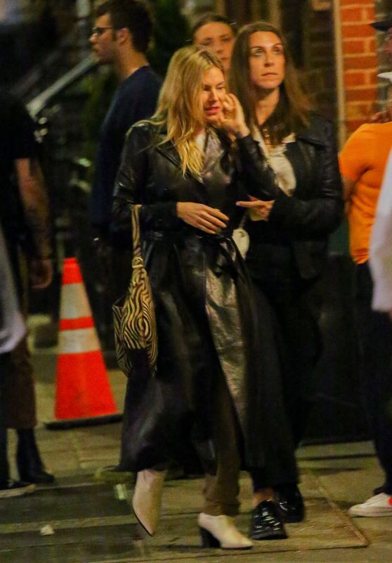 Sienna Miller - Out in New York 04/22/2023