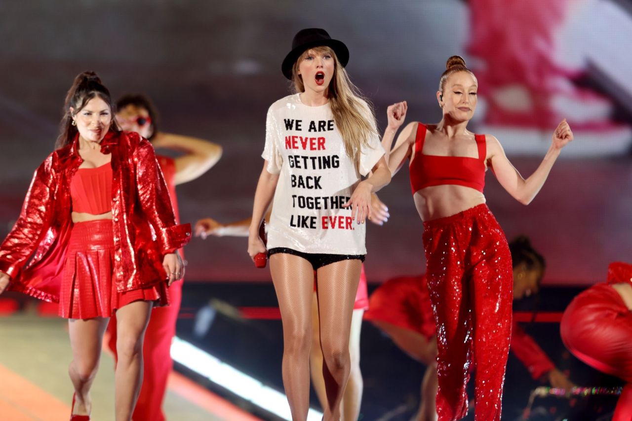 Taylor Swift The Eras Tour In Arlington 03 31 2023 CelebMafia