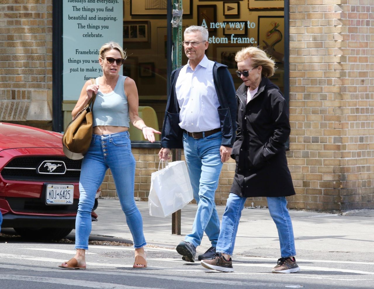 Amy Robach - Shopping in Manhattan’s West Village Neighborhood 05/19