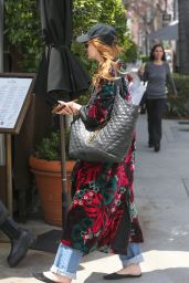 Ashlee Simpson in Casual Outfit in Beverly Hills 05/04/2023
