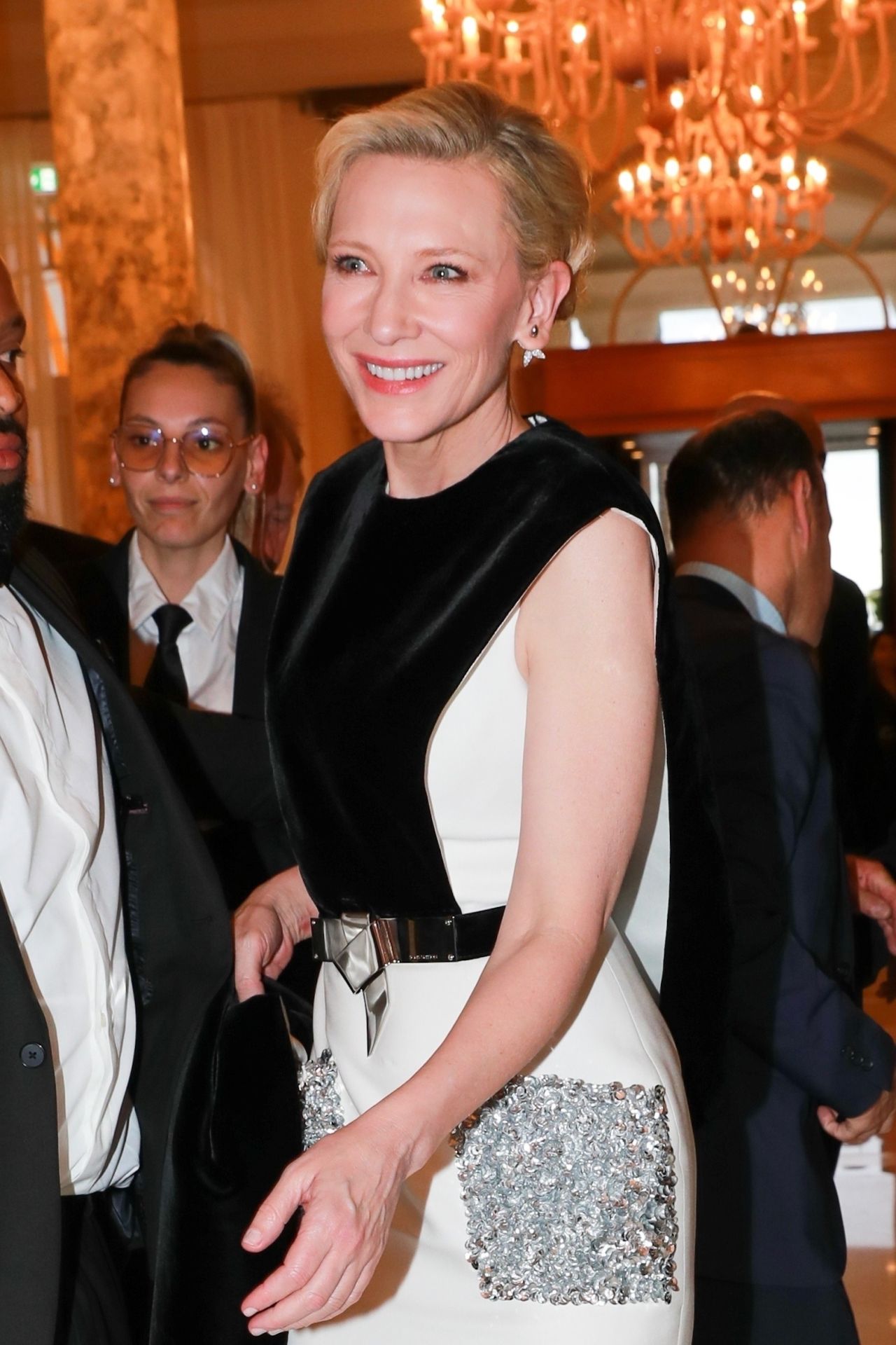 Cate Blanchett - Carlton Hotel in Cannes 05/19/2023 • CelebMafia