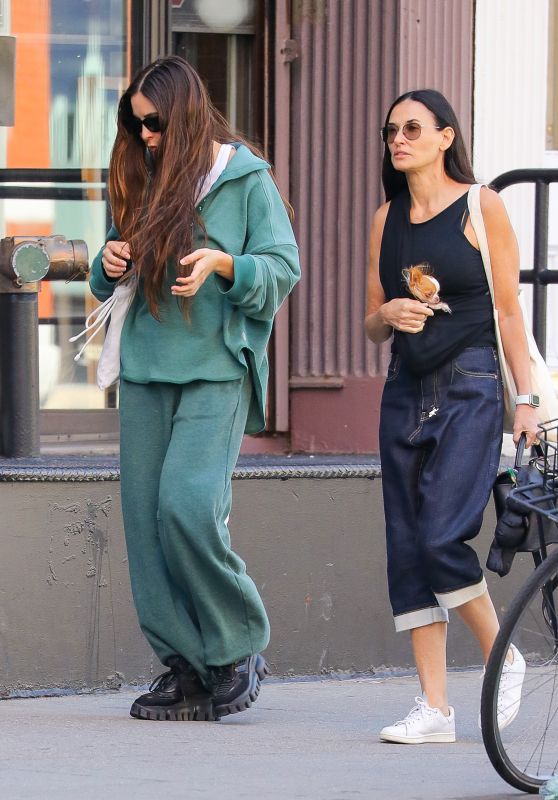 Demi Moore and Scout Willis - New York 05/26/2023