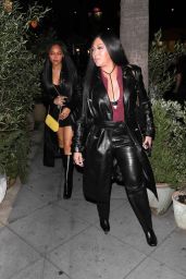 Elizabeth Woods and Jodie Woods at Lavo in West Hollywood 05/19/2023