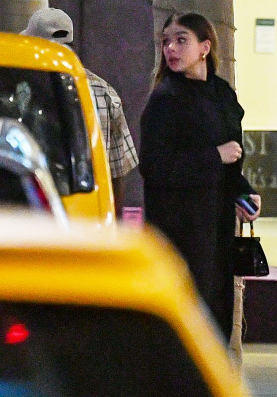 Hailee Steinfeld And Josh Allen In New York 05/27/2023 • CelebMafia