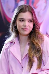 Hailee Steinfeld - "Spider-Man: Across the Spider-Verse" Event in Doral 05/16/2023