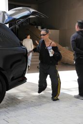 Hailey Rhode Bieber - Out in Beverly Hills 05/02/2023