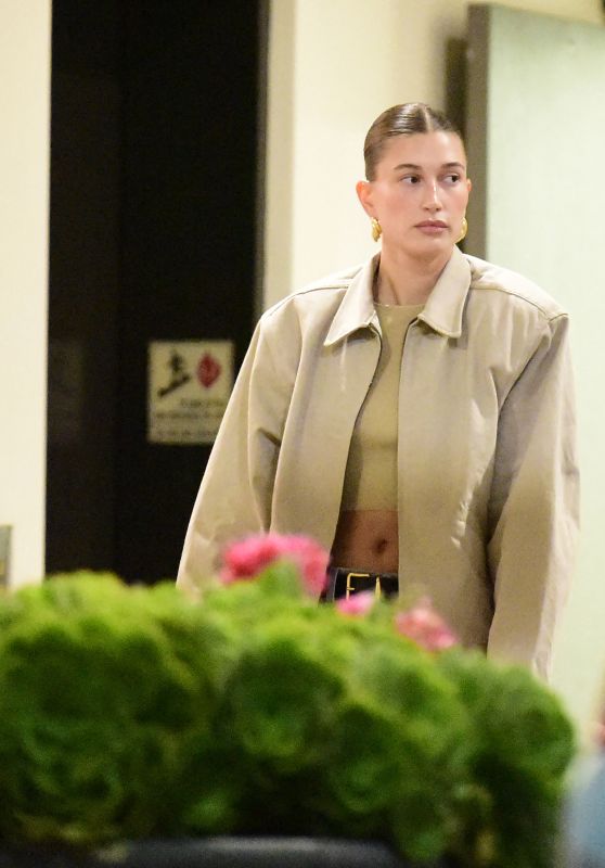 Hailey Rhode Bieber - Out in Hollywood 05/04/2023