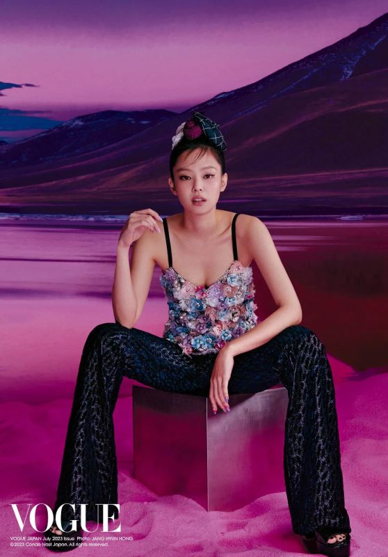 Jennie (Blackpink) - Photo Shoot for Vogue Magazine Japan July 2023 ...