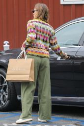 Jennifer Garner - Shops at Jenny Kayne Store in Brentwood 05/26/2023
