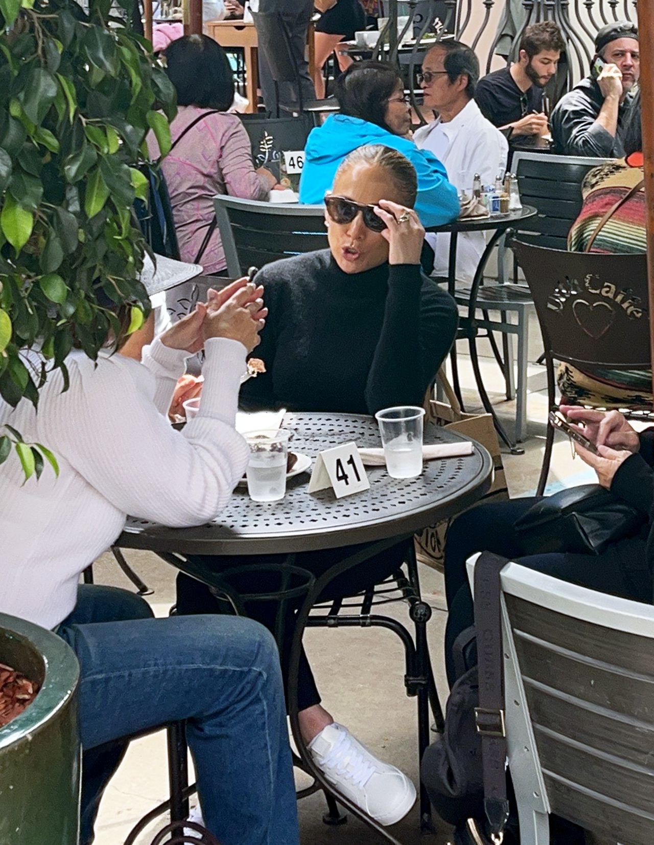 Jennifer Lopez at Urth Caffe on Melrose Av Los Angeles 05/29/2023