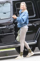 Jessica Hart - Arriving at the Gym in West Hollywood 05/24/2023