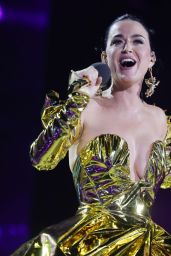 Katy Perry - Coronation Concert in Windsor 05/07/2023