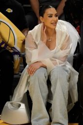 Kim Kardashian – LA Lakers vs The Golden State Warriors at Crypto.com Arena in Los Angeles 05/06/2023