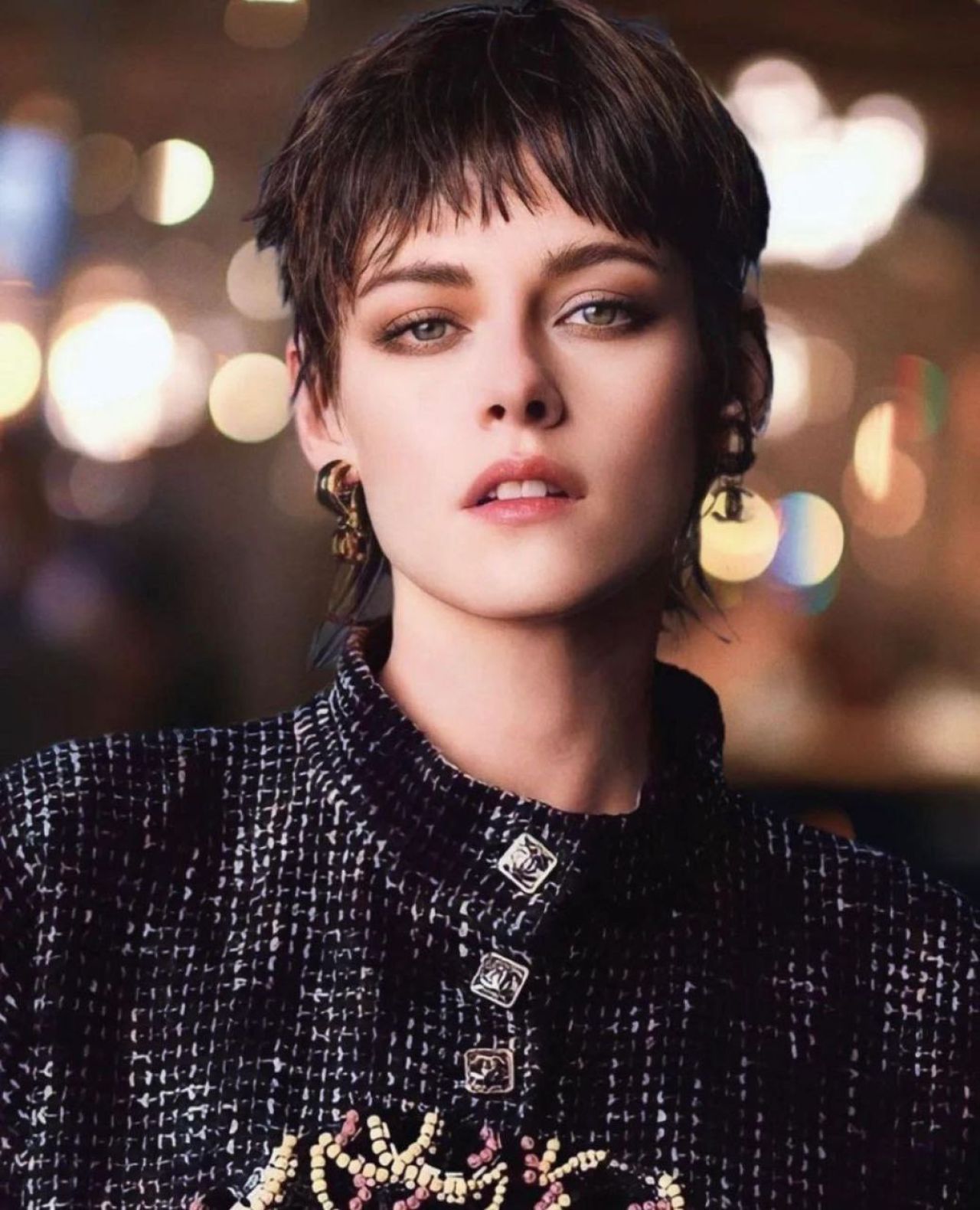 Kristen Stewart debuts rock n' roll russet fringe at Chanel