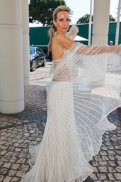 Lady Victoria Hervey at the Martinez Hotel in Cannes 05/22/2023