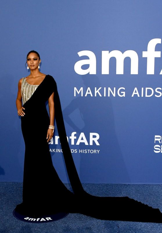 Lais Ribeiro – amfAR Cannes Gala at Cannes Film Festival 05/25/2023