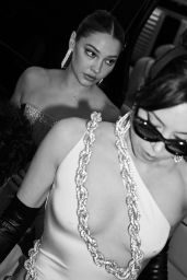 Madelyn Cline - Met Gala Vogue 01/05/2023