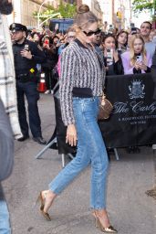 Miranda Kerr - Outside Her Hotel in New York 05/01/2023