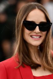 Natalie Portman – “May December” Photocall at Cannes Film Festival 05/21/2023 (more photos)