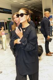 Olivia Culpo - Out in Cannes 05/22/2023