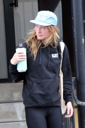 Olivia Wilde ion Workout Outfit in Los Angeles 05/30/2023