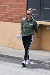 Olivia Wilde - Leaves Tracy Anderson Gym in Los Angeles 05/15/2023